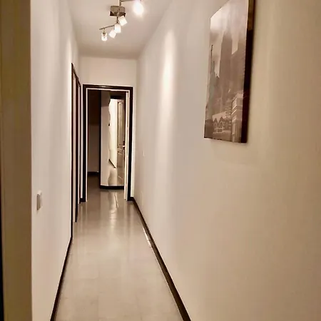 2 Bdr Next To The Beach
